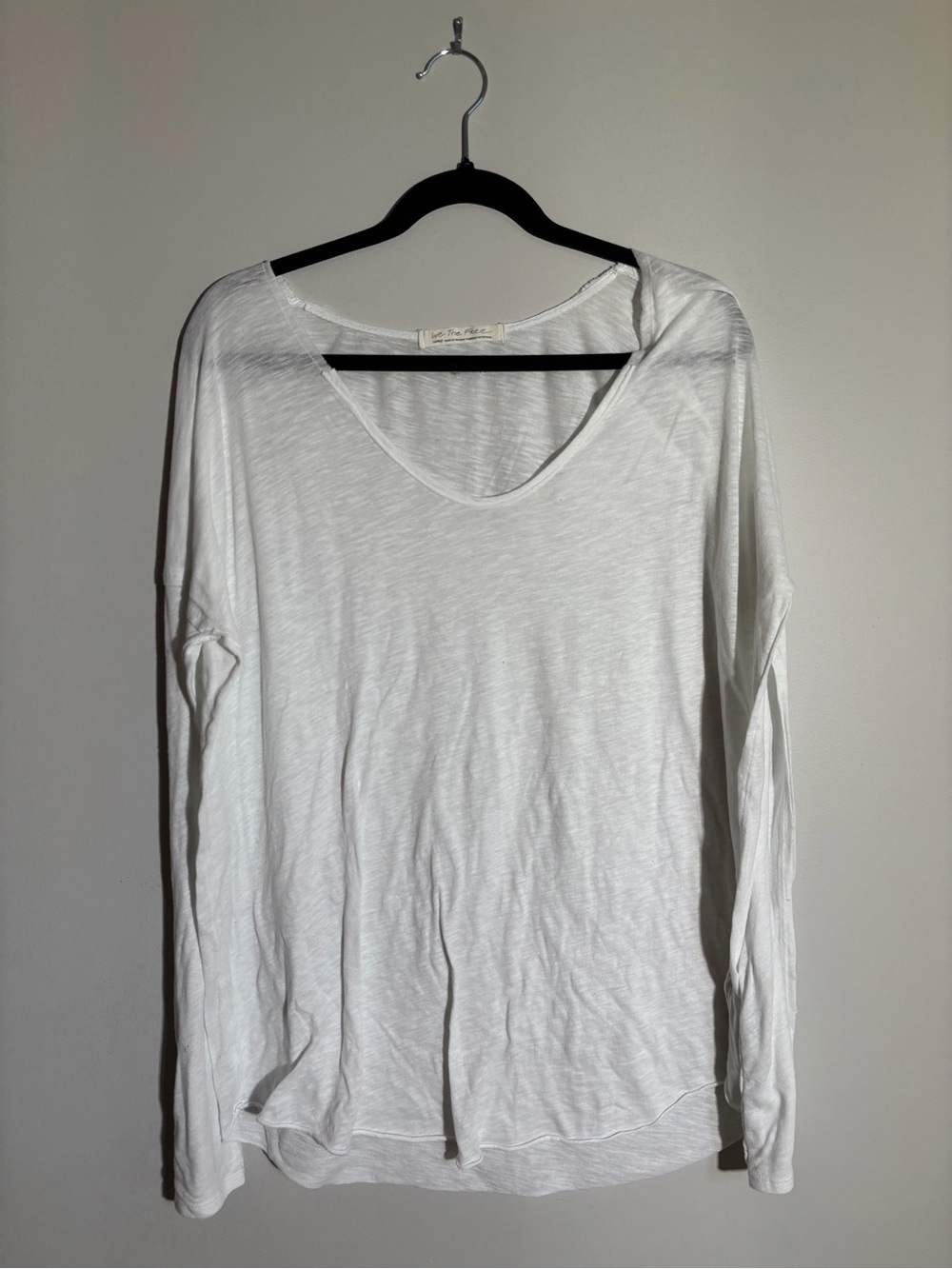 We The Free White Long-Sleeve Scoop Neck Top